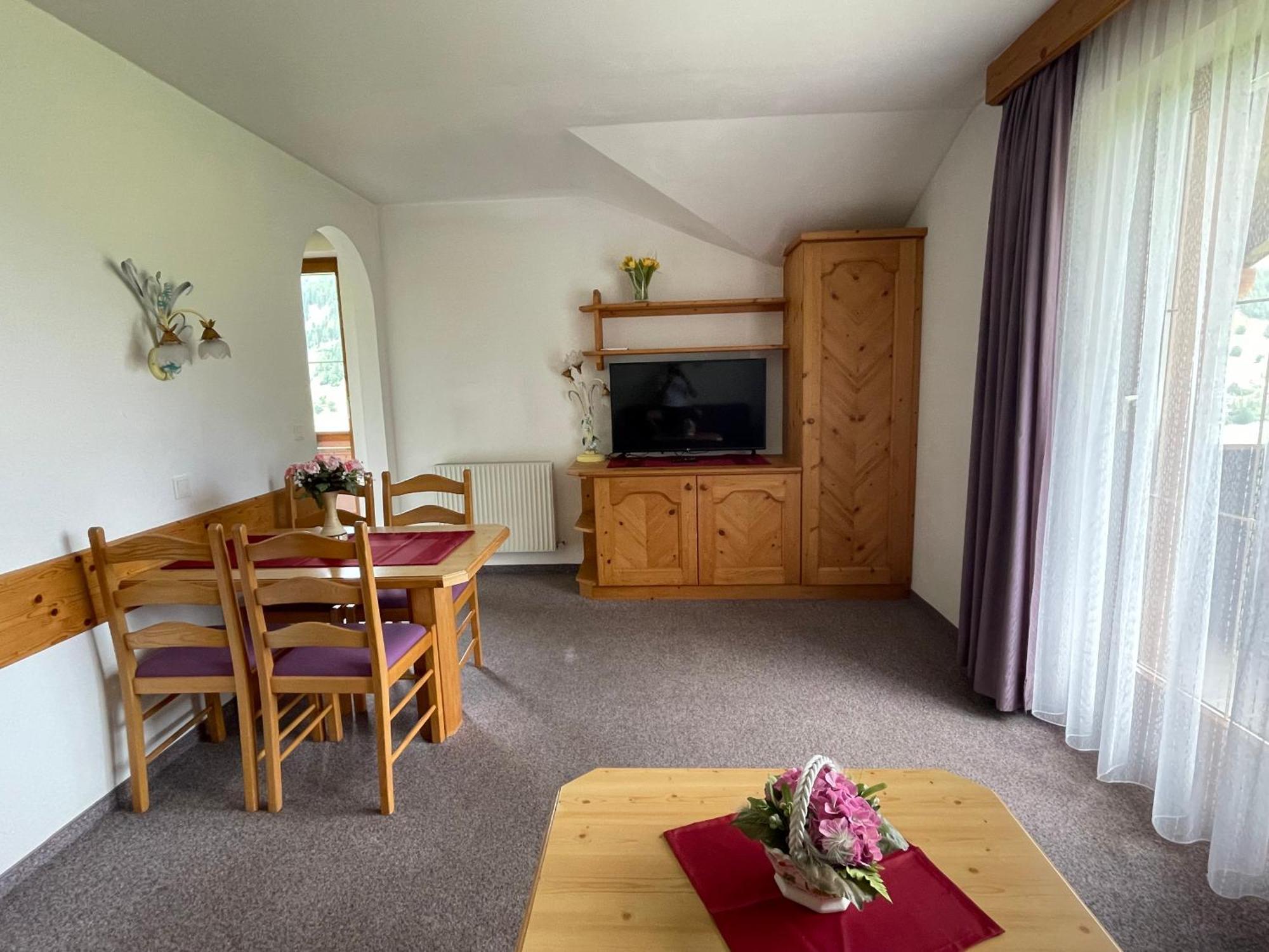 Pension Roasthof Нойштифт-им-Штубайталь Экстерьер фото
